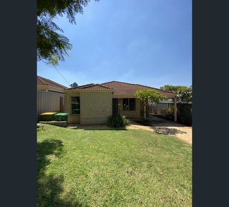52B Redwood Crescent, Melville, WA 6156 - Photo 5