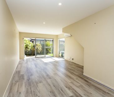 Spacious 3 bedroom townhouse in Cashmere High School zone! - Photo 2
