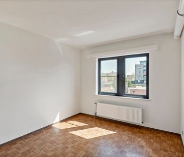 Ruim 2-slaapkamer appartement met garage in Turnhout - Foto 5