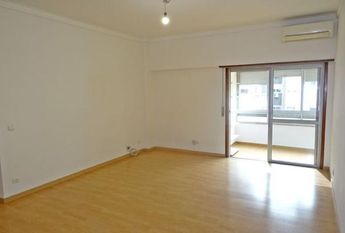 Apartamento T2 em Lisboa