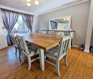 3 bedroom semi-detached house to rent - Photo 4