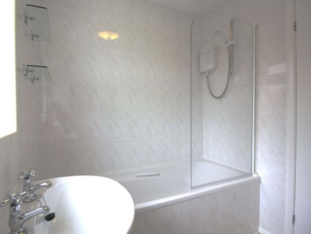 Fraser Court, Chester, Cheshire - Photo 5