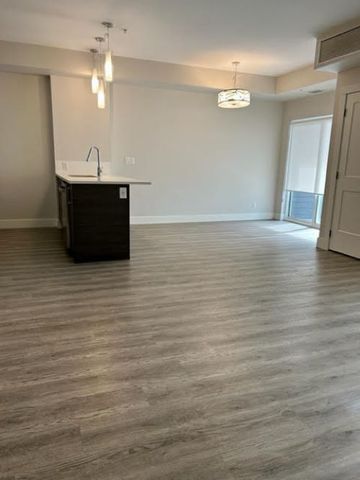 Fourth Floor at SoHo Kelowna! - Photo 2