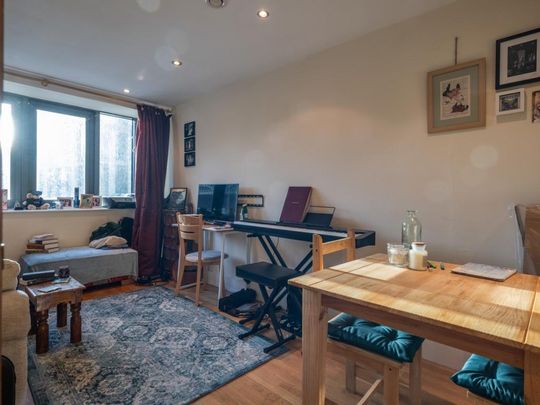 1 bedroom apartment to rent - Photo 1