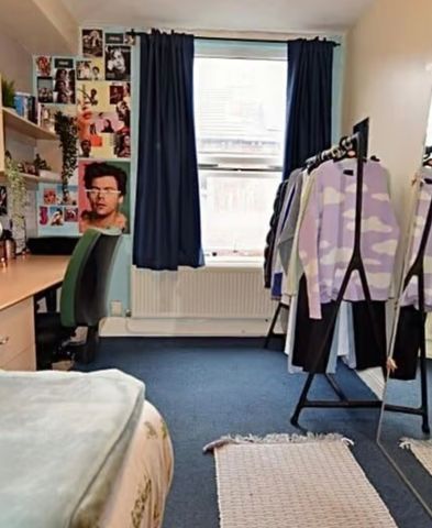 4 Bed - 14 Elizabeth Street, Hyde Park, Leeds - LS6 1JF - Student - Photo 4