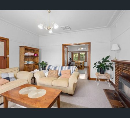 25 Batt Avenue, Wodonga, Vic 3690 - Photo 2