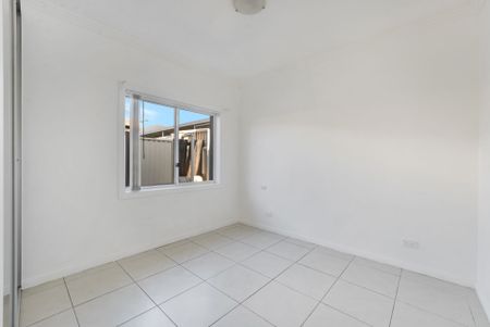 Stunning Home in Green Valley - Photo 5