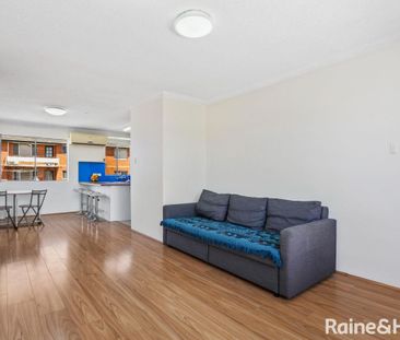 5/19 Carramar Avenue, Carramar, NSW 2163 - Photo 2