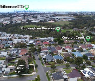 Spacious Family Home in a Convenient Location - Photo 5