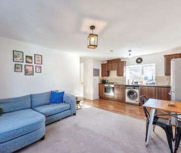 Juniper Road, Bury St. Edmunds - Photo 4