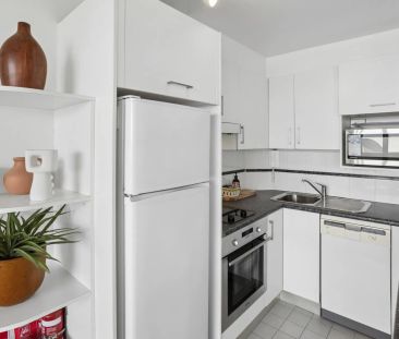 Fully Furnished - 6 Month Lease - Inspect Now 0421 523 673 - Photo 3