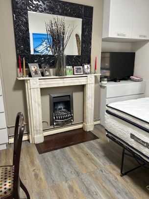 Room in a Shared Flat, Irving House, SE17 - Photo 1