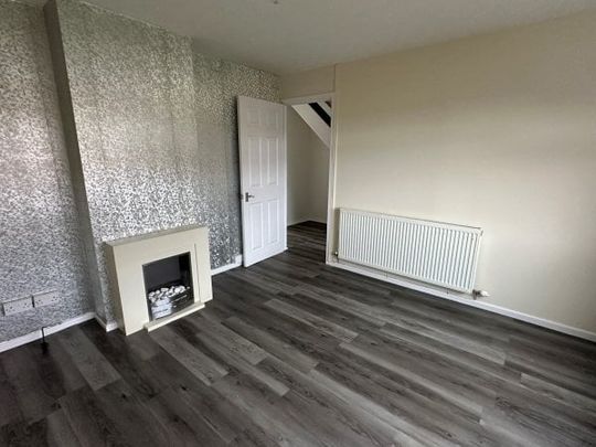 Gleadmere, Widnes, Cheshire, WA8 - Photo 1