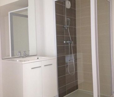 location Appartement T1 DE 25.46m² À VANNES - Photo 2