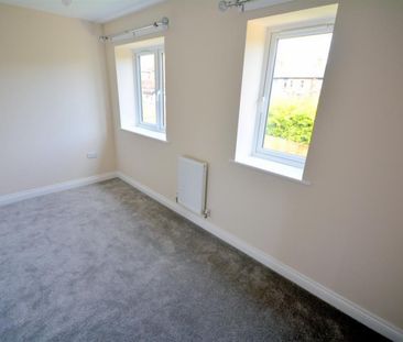 2 bedroom House To Let - Photo 4
