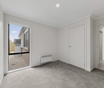 7 Noir Street, Clyde VIC 3978 - House For Rent | Domain - Photo 5