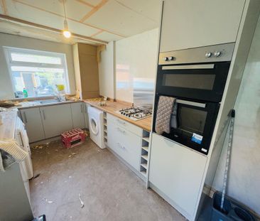 2 bedroom terraced house to rent - Photo 5