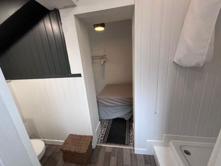 1 bedroom flat to rent - Photo 5