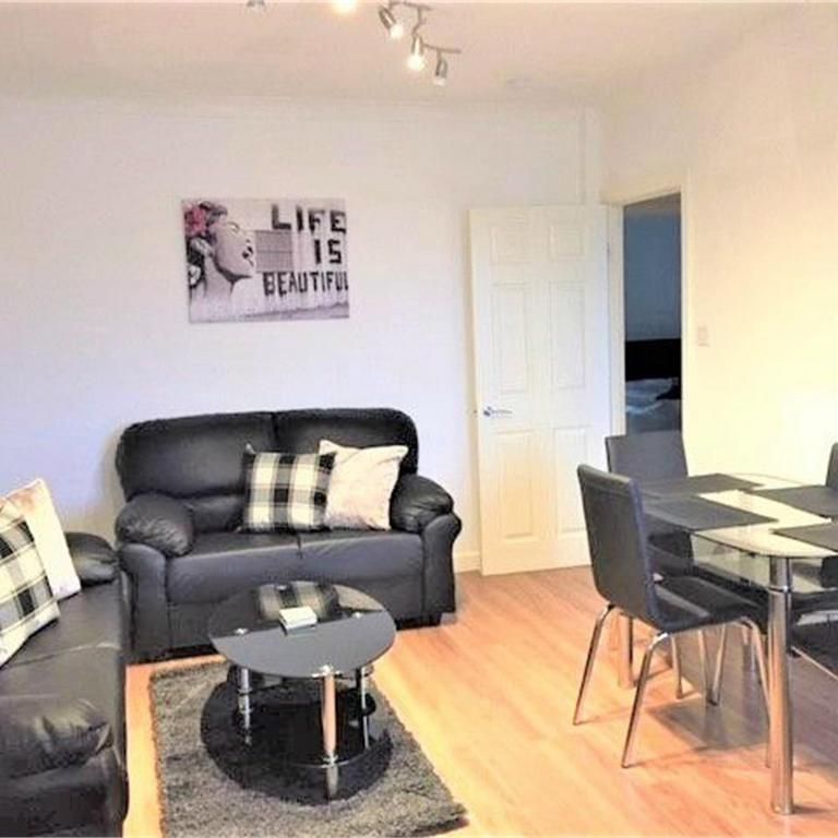 Property to rent - Photo 1