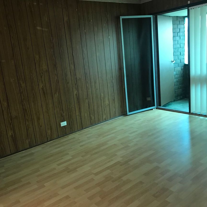 Walking Distance To Liverpool Station & Hospital! - Photo 1