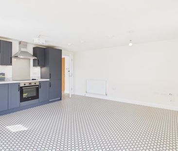 Fry Close, Yate, Bristol - Photo 4