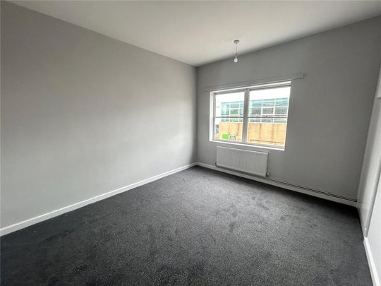 3 bedroom flat to rent - Photo 1