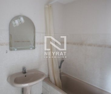 Location Appartement 2 pièces 55m² ST GERMAIN DU BOIS 71330 - Photo 6