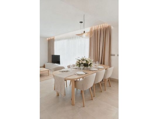 3 room luxury Flat for rent in Mijas, Spain - Photo 1