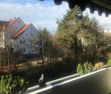 Moderne renovierte 2- Zimmerwohnung - Photo 3