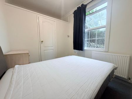 Old Oak Common Lane, East Acton, London, W3 7DT - Photo 4