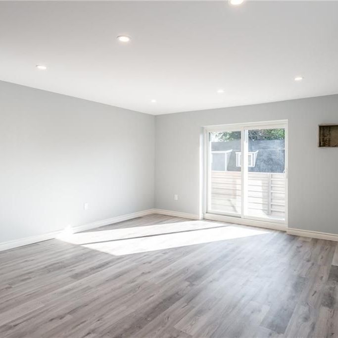 For Lease - 529 Elm Street Unit# 16, Port Colborne, Ontario - Photo 1