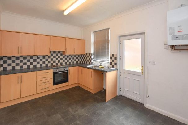 2 bedroom terraced house to rent - Photo 1