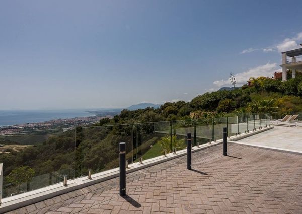 Luxury Villa for rent in Marbella, Andalusia