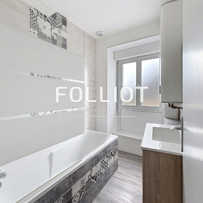 Appartement Pontorson 2 pièce(s) 67.58 m2 - Photo 1