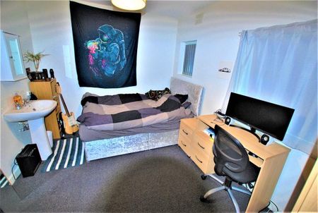 38 Crookes Road, Crookes - Photo 3