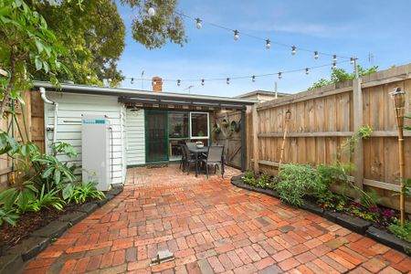 27 Coronet Street, Flemington VIC 3031 - Photo 3
