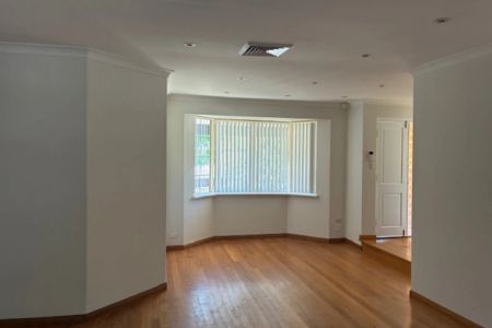 It's a Beauty. - Photo 4