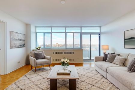 For Lease - 580 Christie Street Unit# 814, Toronto, Ontario - Photo 2