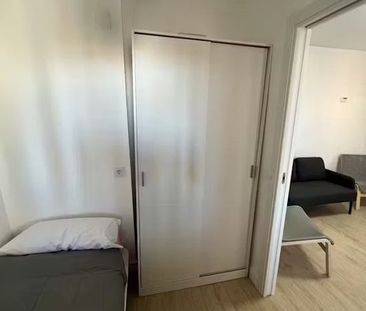 Calle Camelias, Getafe, Community of Madrid 28903 - Photo 3