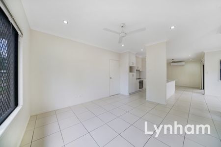 35 Stella Street KELSO QLD 4815 - Photo 4