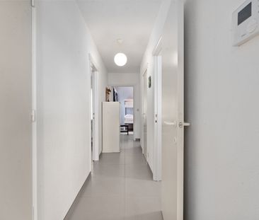 Twee slaapkamer appartement met een uitstekende ligging vlakbij het... - Photo 1