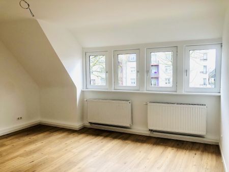 Sanierte Dachgeschosswohnung direkt in der Innenstadt - Photo 4