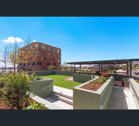 314/11 Perkins Street, Newcastle, NSW 2300 - Photo 4