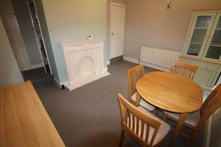 2 bedroom terraced house to rent - Photo 5