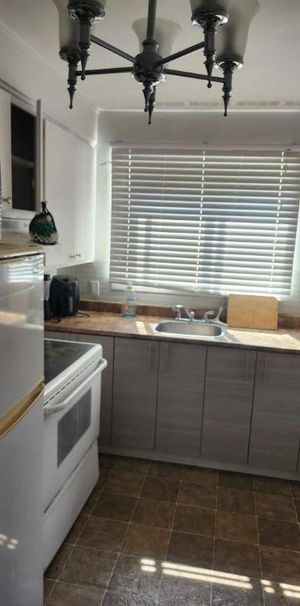 1 CH - 1 SDB - Gatineau - $1,000 /mo - Photo 1