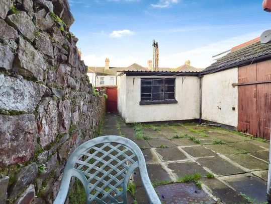 Ruthin Gardens, Caerdydd, CF24 - Photo 1