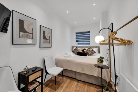 1 bedroom serviced apartment to rent - Photo 3