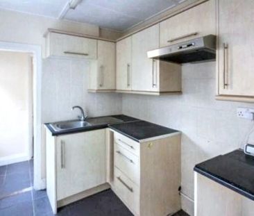 Ideally located for convenience close to the heart of Lowestoft. - Photo 4