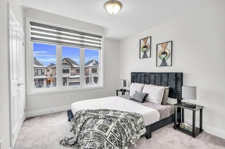 For Lease - 12 Trellanock Road, Brampton, Ontario - Photo 5