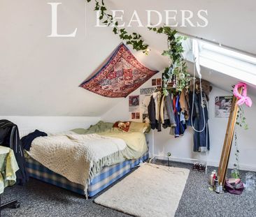 4 bedroom house to rent Braemar Road, Manchester, M14 - Photo 3